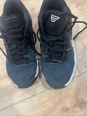 Nike Kids Black and White Athletic Shoes
